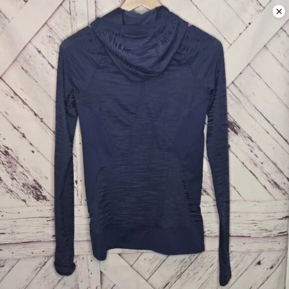 Pearl Izumi Flash Pullover Shirt Hoodie - Picture 2 of 3